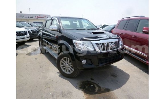 Sayi Imported Toyota Hilux Black Mota in Import - Dubai a Burkina Faso Sayi Imported Toyota Hilux Black Mota in Import - Dubai a Burkina Faso