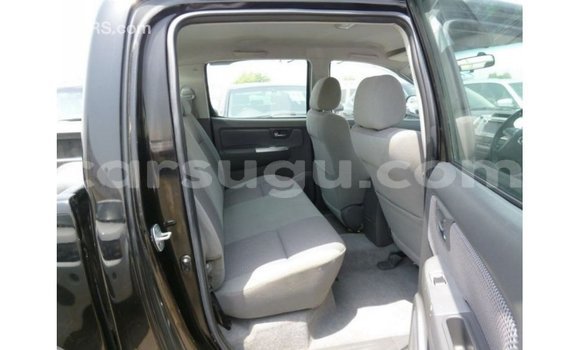 Sayi Imported Toyota Hilux Black Mota in Import - Dubai a Burkina Faso Sayi Imported Toyota Hilux Black Mota in Import - Dubai a Burkina Faso
