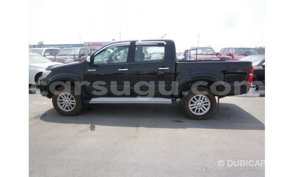 Sayi Imported Toyota Hilux Black Mota in Import - Dubai a Burkina Faso Sayi Imported Toyota Hilux Black Mota in Import - Dubai a Burkina Faso