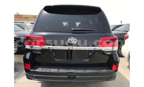 Sayi Imported Toyota Land Cruiser Black Mota in Import - Dubai a Burkina Faso Sayi Imported Toyota Land Cruiser Black Mota in Import - Dubai a Burkina Faso