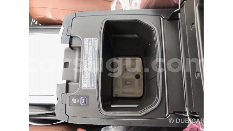 Big with watermark toyota land cruiser burkina faso import dubai 5961