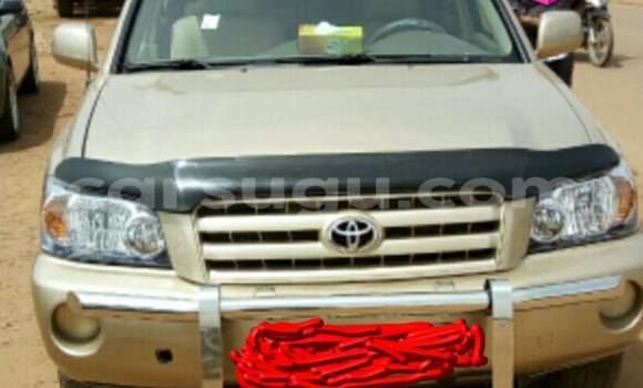 Acheter Occasion Voiture Toyota Highlander Autre à Ouagadougou, Burkina-Faso Acheter Occasion Voiture Toyota Highlander Autre à Ouagadougou, Burkina-Faso