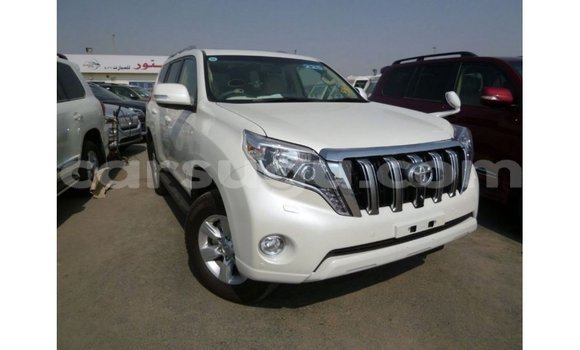 Sayi Imported Toyota Prado White Mota in Import - Dubai a Burkina Faso Sayi Imported Toyota Prado White Mota in Import - Dubai a Burkina Faso