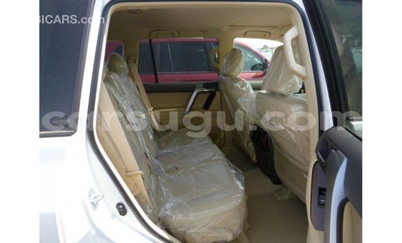 Sayi Imported Toyota Prado White Mota in Import - Dubai a Burkina Faso Sayi Imported Toyota Prado White Mota in Import - Dubai a Burkina Faso