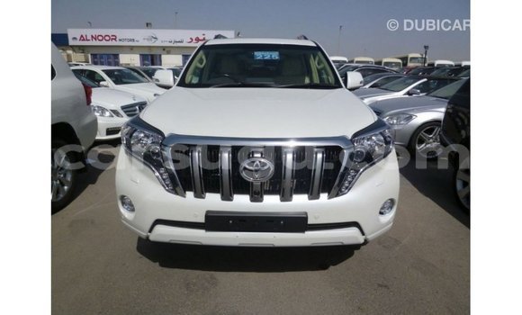 Sayi Imported Toyota Prado White Mota in Import - Dubai a Burkina Faso Sayi Imported Toyota Prado White Mota in Import - Dubai a Burkina Faso