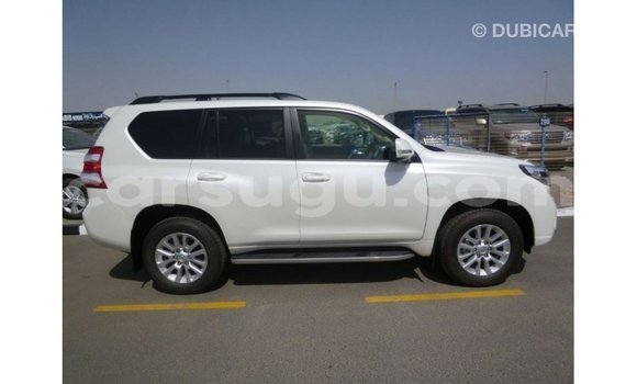 Sayi Imported Toyota Prado White Mota in Import - Dubai a Burkina Faso Sayi Imported Toyota Prado White Mota in Import - Dubai a Burkina Faso