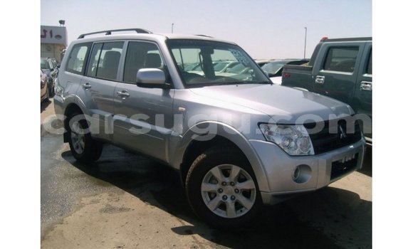Sayi Imported Mitsubishi Pajero Sauran Mota in Import - Dubai a Burkina Faso Sayi Imported Mitsubishi Pajero Sauran Mota in Import - Dubai a Burkina Faso