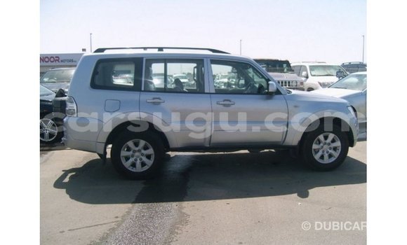 Sayi Imported Mitsubishi Pajero Sauran Mota in Import - Dubai a Burkina Faso Sayi Imported Mitsubishi Pajero Sauran Mota in Import - Dubai a Burkina Faso