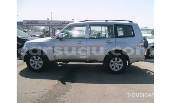 Sayi Imported Mitsubishi Pajero Sauran Mota in Import - Dubai a Burkina Faso Sayi Imported Mitsubishi Pajero Sauran Mota in Import - Dubai a Burkina Faso