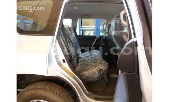 Acheter Import Voiture Toyota Prado Autre à Import - Dubai, Burkina-Faso Acheter Import Voiture Toyota Prado Autre à Import - Dubai, Burkina-Faso