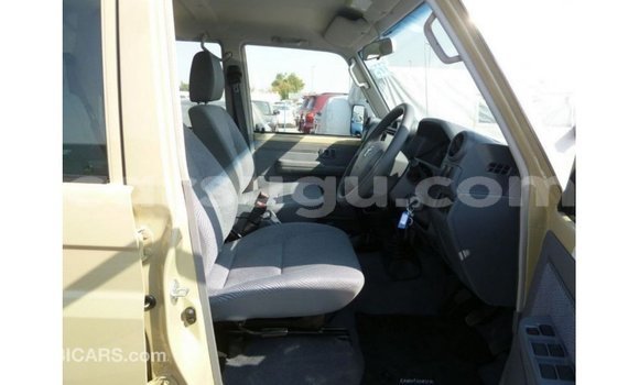 Sayi Imported Toyota Land Cruiser M Mota in Import - Dubai a Burkina Faso Sayi Imported Toyota Land Cruiser M Mota in Import - Dubai a Burkina Faso