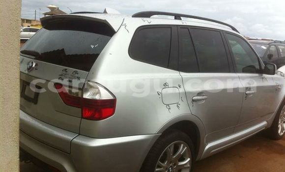 Acheter Occasion Voiture BMW X5 Gris à Ouagadougou, Burkina-Faso Acheter Occasion Voiture BMW X5 Gris à Ouagadougou, Burkina-Faso