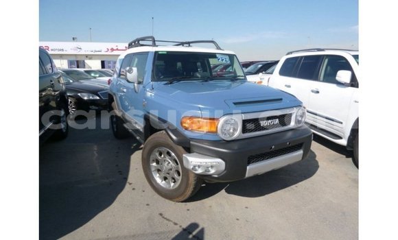 Sayi Imported Toyota FJ Cruiser Blue Mota in Import - Dubai a Burkina Faso Sayi Imported Toyota FJ Cruiser Blue Mota in Import - Dubai a Burkina Faso