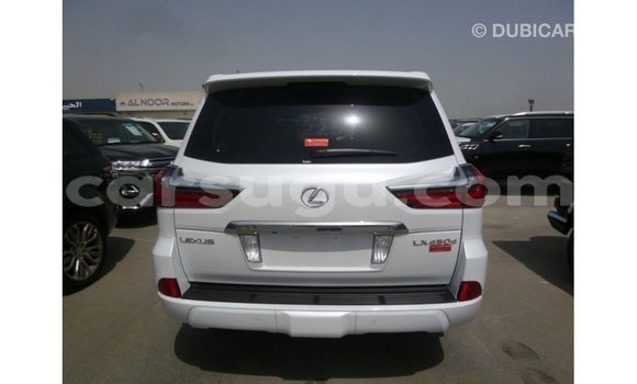 Sayi Imported Lexus LX White Mota in Import - Dubai a Burkina Faso Sayi Imported Lexus LX White Mota in Import - Dubai a Burkina Faso