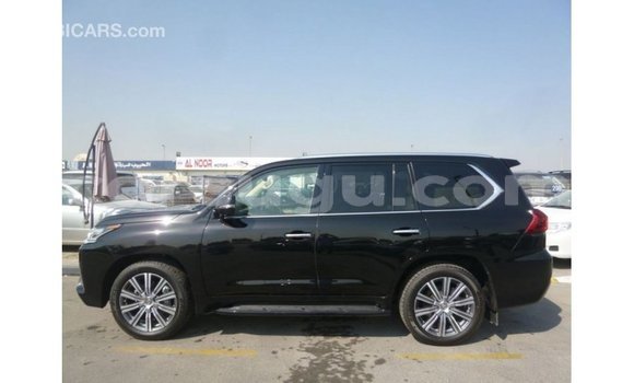 Sayi Imported Lexus LX Black Mota in Import - Dubai a Burkina Faso Sayi Imported Lexus LX Black Mota in Import - Dubai a Burkina Faso