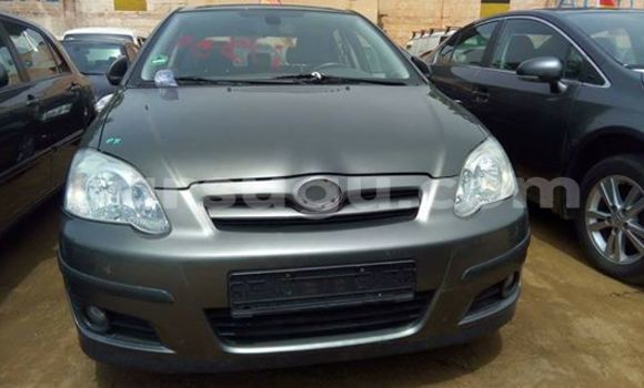 Acheter Neuf Voiture Toyota Corolla Noir à Ouagadougou, Burkina-Faso Acheter Neuf Voiture Toyota Corolla Noir à Ouagadougou, Burkina-Faso
