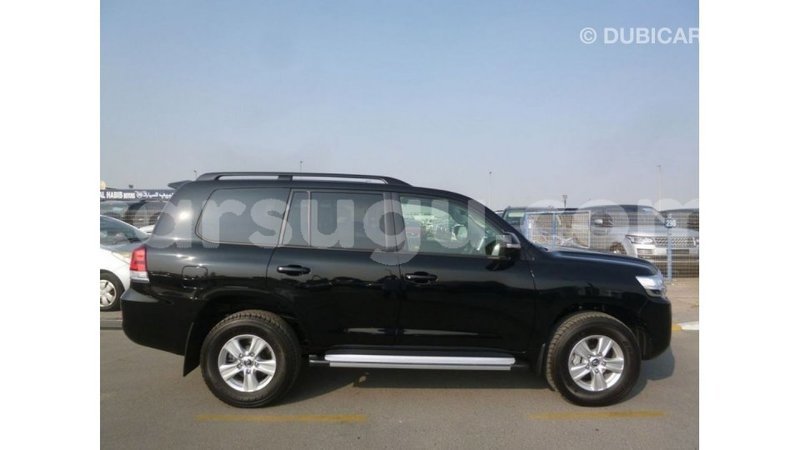 Big with watermark toyota land cruiser burkina faso import dubai 5998