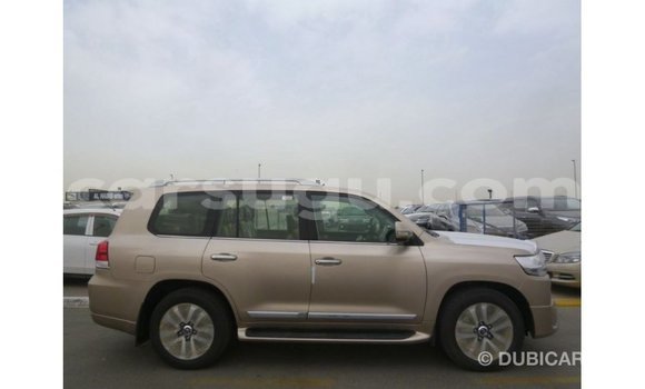 Sayi Imported Toyota Land Cruiser Sauran Mota in Import - Dubai a Burkina Faso Sayi Imported Toyota Land Cruiser Sauran Mota in Import - Dubai a Burkina Faso