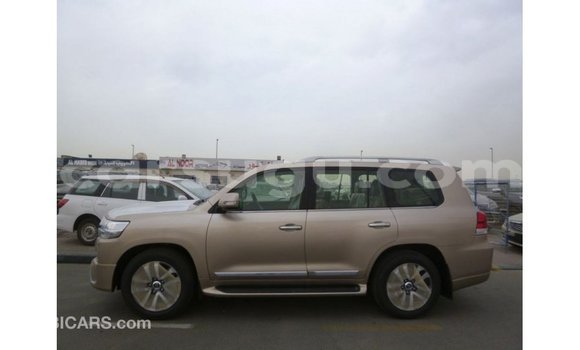 Sayi Imported Toyota Land Cruiser Sauran Mota in Import - Dubai a Burkina Faso Sayi Imported Toyota Land Cruiser Sauran Mota in Import - Dubai a Burkina Faso