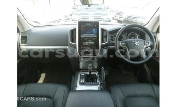Sayi Imported Toyota Land Cruiser Black Mota in Import - Dubai a Burkina Faso Sayi Imported Toyota Land Cruiser Black Mota in Import - Dubai a Burkina Faso