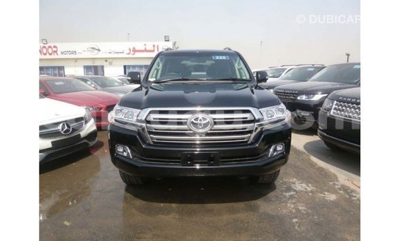 Sayi Imported Toyota Land Cruiser Black Mota in Import - Dubai a Burkina Faso Sayi Imported Toyota Land Cruiser Black Mota in Import - Dubai a Burkina Faso