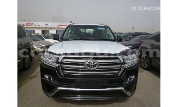 Sayi Imported Toyota Land Cruiser Black Mota in Import - Dubai a Burkina Faso Sayi Imported Toyota Land Cruiser Black Mota in Import - Dubai a Burkina Faso
