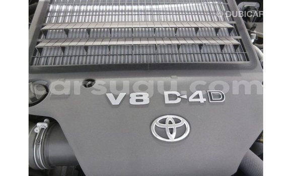 Sayi Imported Toyota Land Cruiser Black Mota in Import - Dubai a Burkina Faso Sayi Imported Toyota Land Cruiser Black Mota in Import - Dubai a Burkina Faso