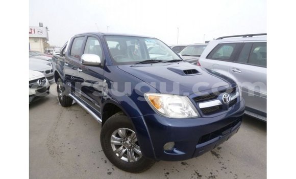 Sayi Imported Toyota Hilux Blue Mota in Import - Dubai a Burkina Faso Sayi Imported Toyota Hilux Blue Mota in Import - Dubai a Burkina Faso