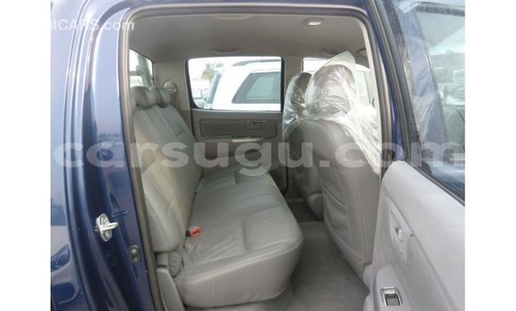 Sayi Imported Toyota Hilux Blue Mota in Import - Dubai a Burkina Faso Sayi Imported Toyota Hilux Blue Mota in Import - Dubai a Burkina Faso