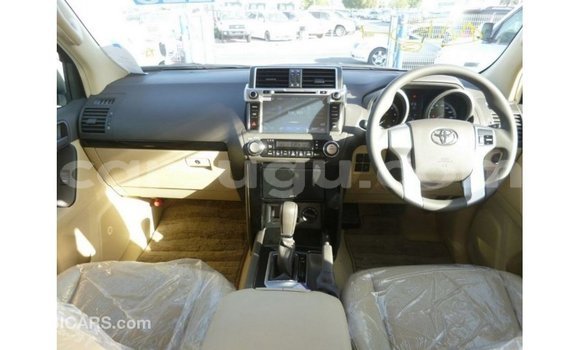 Sayi Imported Toyota Prado White Mota in Import - Dubai a Burkina Faso Sayi Imported Toyota Prado White Mota in Import - Dubai a Burkina Faso
