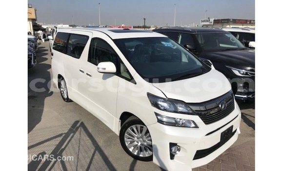 Acheter Import Voiture Toyota Vellfire Blanc à Import - Dubai, Burkina-Faso Acheter Import Voiture Toyota Vellfire Blanc à Import - Dubai, Burkina-Faso