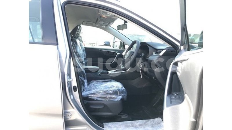 Big with watermark toyota hiace burkina faso import dubai 6026