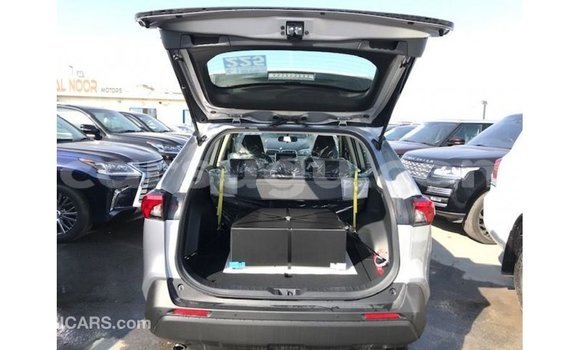 Sayi Imported Toyota HiAce Sauran Babbar mota in Import - Dubai a Burkina Faso Sayi Imported Toyota HiAce Sauran Babbar mota in Import - Dubai a Burkina Faso