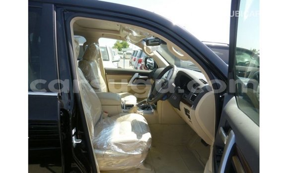 Sayi Imported Toyota Land Cruiser Black Mota in Import - Dubai a Burkina Faso Sayi Imported Toyota Land Cruiser Black Mota in Import - Dubai a Burkina Faso