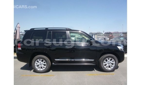 Sayi Imported Toyota Land Cruiser Black Mota in Import - Dubai a Burkina Faso Sayi Imported Toyota Land Cruiser Black Mota in Import - Dubai a Burkina Faso