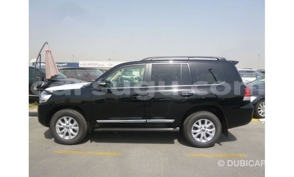 Acheter Import Voiture Toyota Land Cruiser Noir à Import - Dubai, Burkina-Faso Acheter Import Voiture Toyota Land Cruiser Noir à Import - Dubai, Burkina-Faso