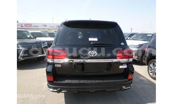 Sayi Imported Toyota Land Cruiser Black Mota in Import - Dubai a Burkina Faso Sayi Imported Toyota Land Cruiser Black Mota in Import - Dubai a Burkina Faso