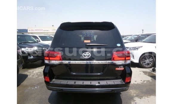 Sayi Imported Toyota Land Cruiser Black Mota in Import - Dubai a Burkina Faso Sayi Imported Toyota Land Cruiser Black Mota in Import - Dubai a Burkina Faso