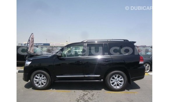 Sayi Imported Toyota Land Cruiser Black Mota in Import - Dubai a Burkina Faso Sayi Imported Toyota Land Cruiser Black Mota in Import - Dubai a Burkina Faso