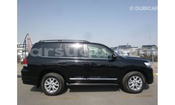 Sayi Imported Toyota Land Cruiser Black Mota in Import - Dubai a Burkina Faso Sayi Imported Toyota Land Cruiser Black Mota in Import - Dubai a Burkina Faso