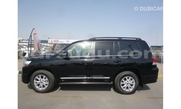 Sayi Imported Toyota Land Cruiser Black Mota in Import - Dubai a Burkina Faso Sayi Imported Toyota Land Cruiser Black Mota in Import - Dubai a Burkina Faso