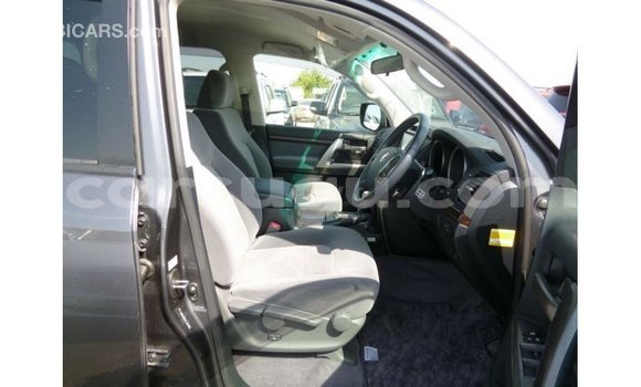 Acheter Import Voiture Toyota Land Cruiser Autre à Import - Dubai, Burkina-Faso Acheter Import Voiture Toyota Land Cruiser Autre à Import - Dubai, Burkina-Faso
