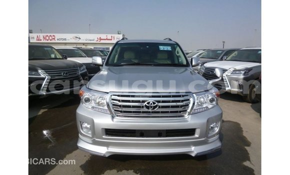 Sayi Imported Toyota Land Cruiser Sauran Mota in Import - Dubai a Burkina Faso Sayi Imported Toyota Land Cruiser Sauran Mota in Import - Dubai a Burkina Faso