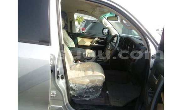 Sayi Imported Toyota Land Cruiser Sauran Mota in Import - Dubai a Burkina Faso Sayi Imported Toyota Land Cruiser Sauran Mota in Import - Dubai a Burkina Faso