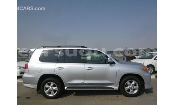 Sayi Imported Toyota Land Cruiser Sauran Mota in Import - Dubai a Burkina Faso Sayi Imported Toyota Land Cruiser Sauran Mota in Import - Dubai a Burkina Faso