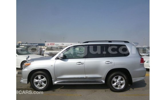 Sayi Imported Toyota Land Cruiser Sauran Mota in Import - Dubai a Burkina Faso Sayi Imported Toyota Land Cruiser Sauran Mota in Import - Dubai a Burkina Faso