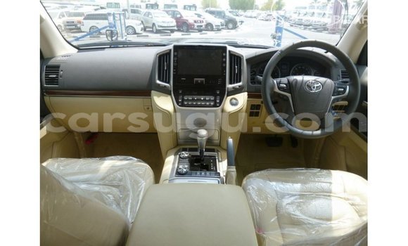 Sayi Imported Toyota Land Cruiser Black Mota in Import - Dubai a Burkina Faso Sayi Imported Toyota Land Cruiser Black Mota in Import - Dubai a Burkina Faso