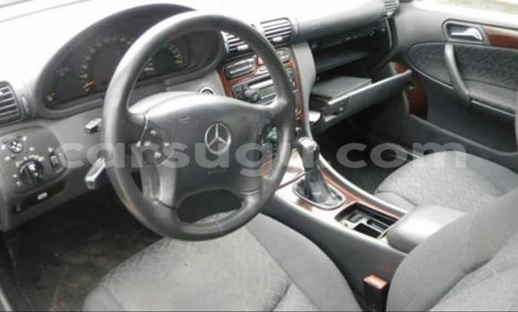 Sayi Sabo Mercedes-Benz C–Class Blue Mota in Ouagadougou a Burkina Faso Sayi Sabo Mercedes-Benz C–Class Blue Mota in Ouagadougou a Burkina Faso