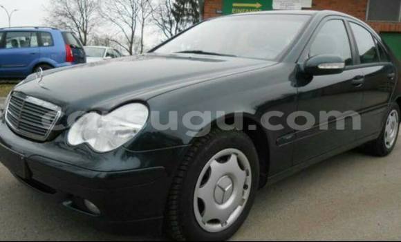 Sayi Sabo Mercedes-Benz C–Class Blue Mota in Ouagadougou a Burkina Faso Sayi Sabo Mercedes-Benz C–Class Blue Mota in Ouagadougou a Burkina Faso