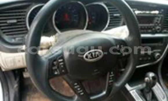 Sayi Sabo Kia Optima White Mota in Ouagadougou a Burkina Faso Sayi Sabo Kia Optima White Mota in Ouagadougou a Burkina Faso